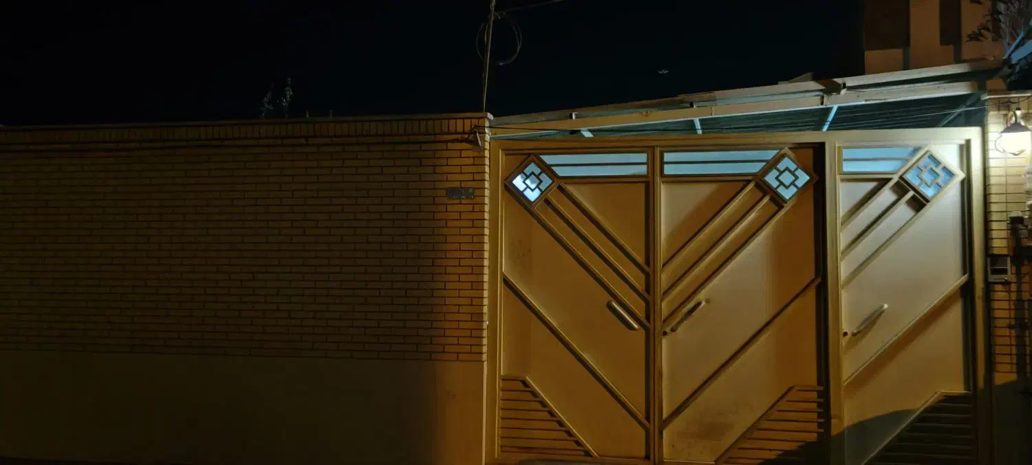 منزل فروشی|فروش خانه و ویلا|شهرضا, |دیوار