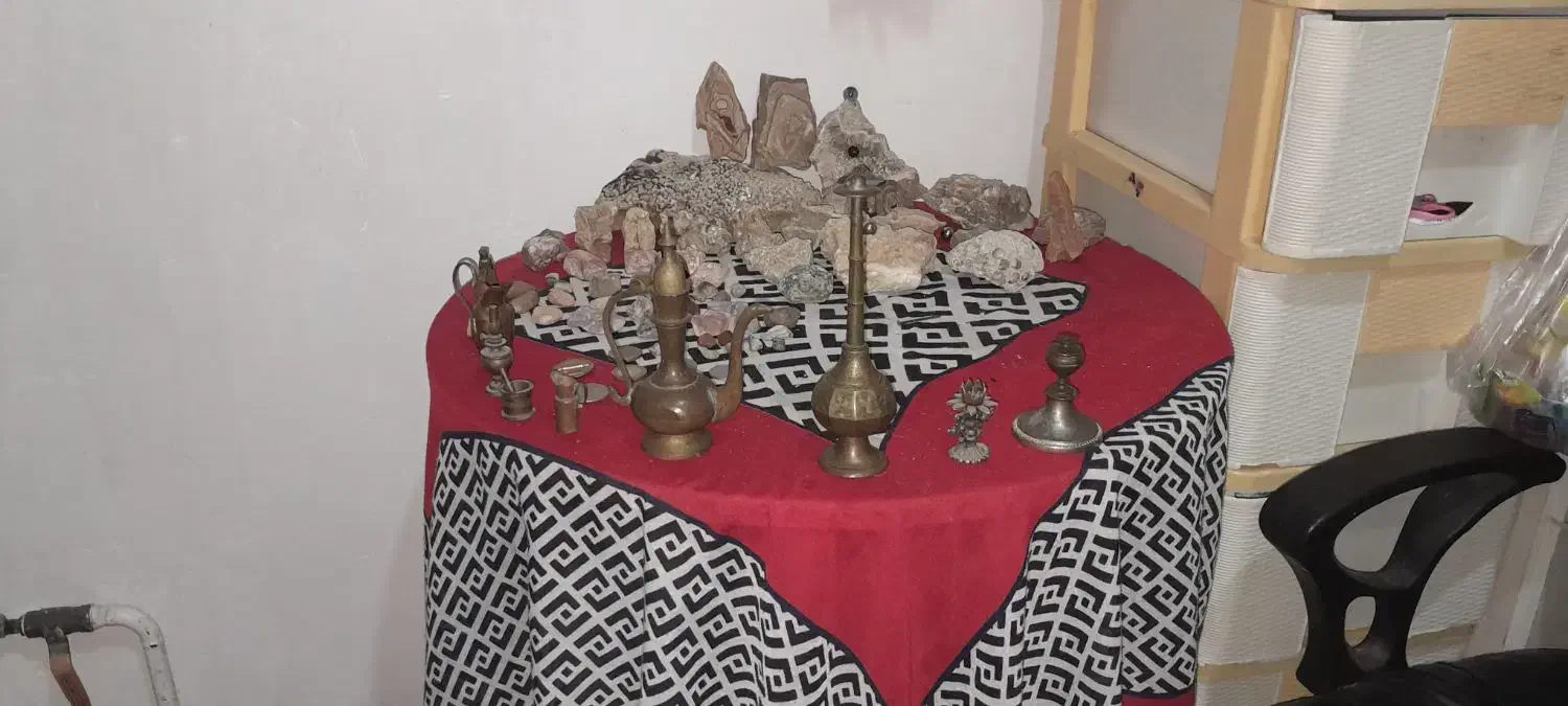 ضایعات درب محل با ترازوی دقیق دیجیتال|عمده‌فروشی|رشت, خرسندی|دیوار