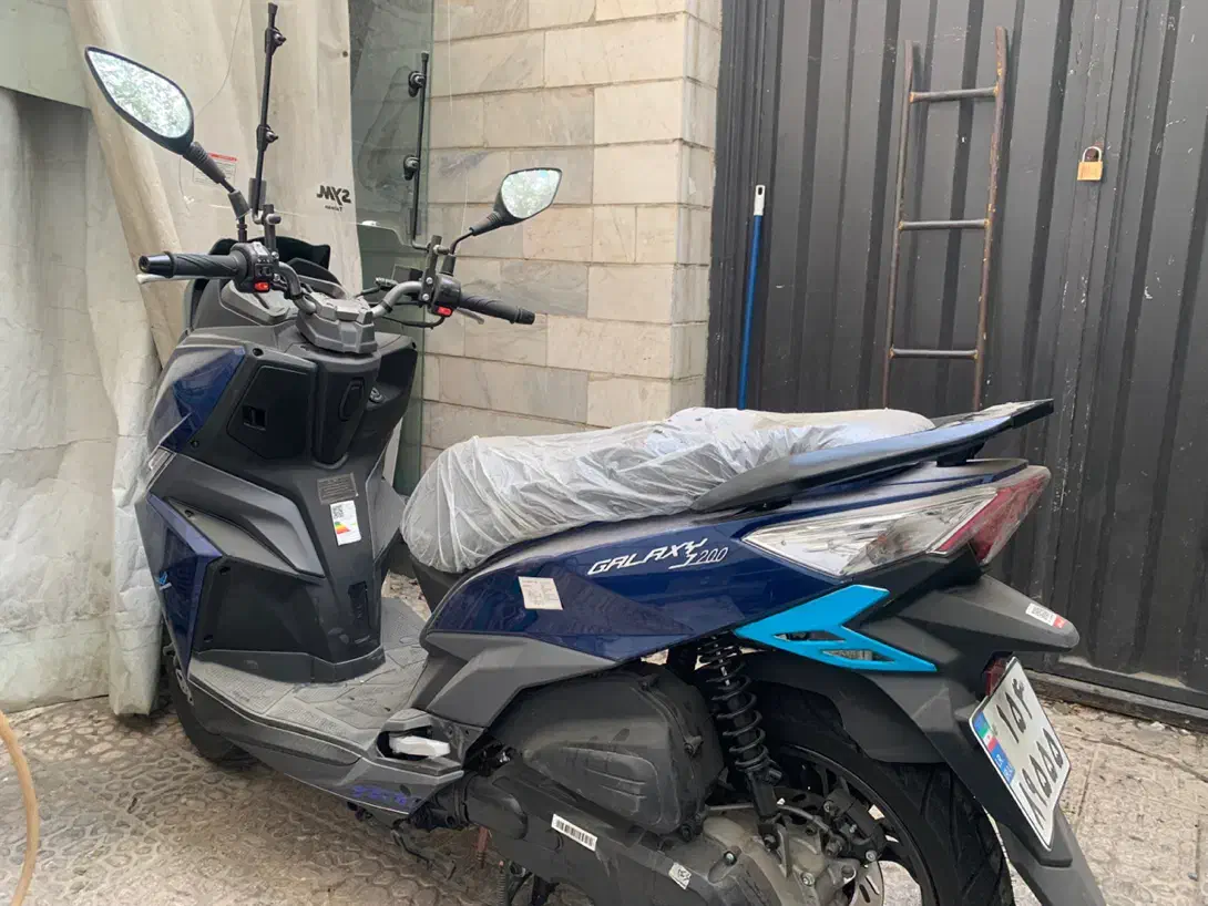 j200|موتورسیکلت|تهران, نیروی هوایی (پیروزی)|دیوار