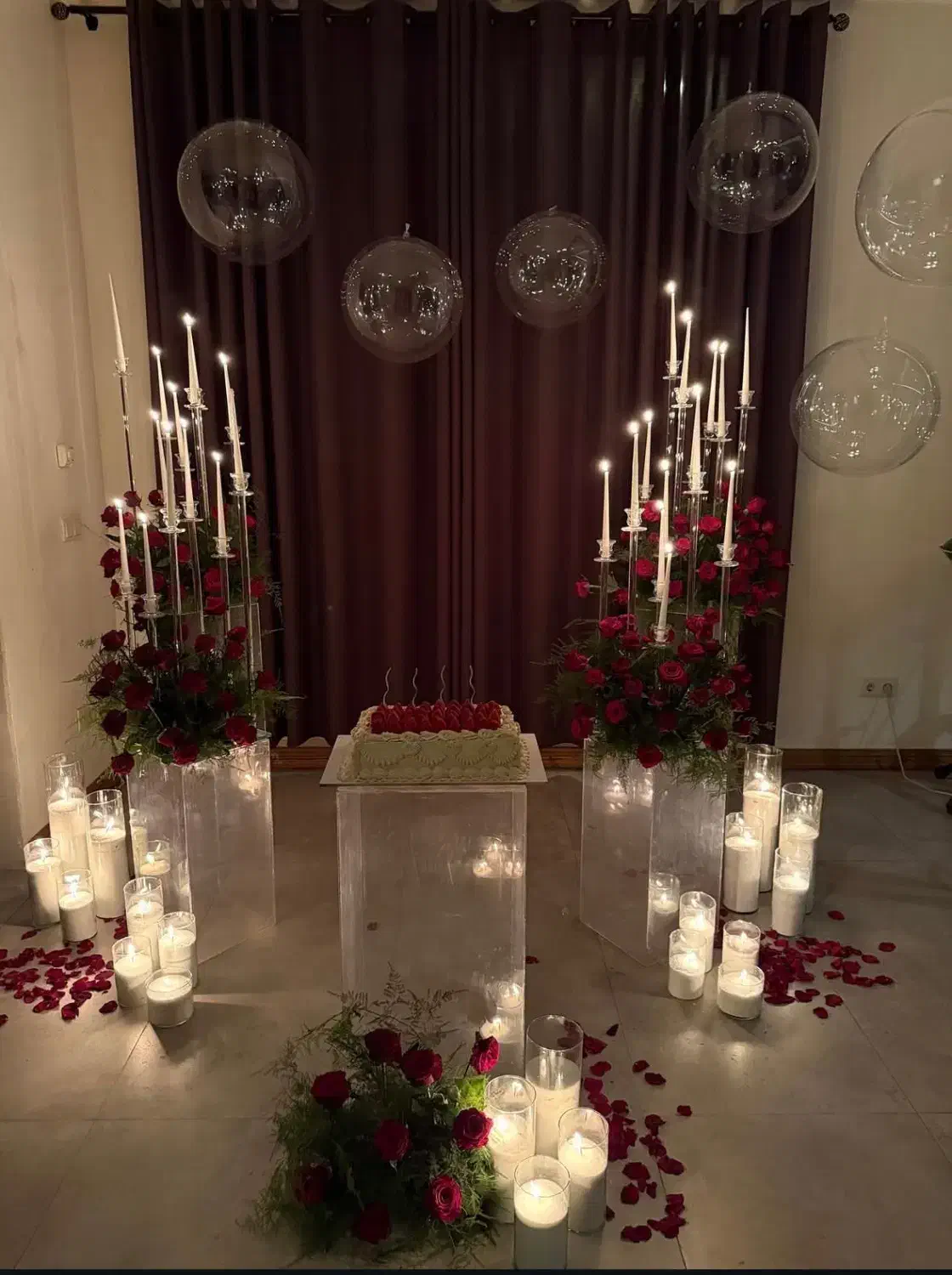 گل آرایی و بادکنک آرایی|خدمات پذیرایی، مراسم|تهران, اکباتان|دیوار