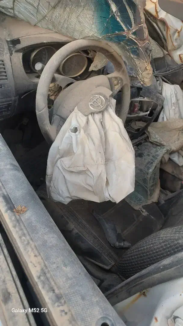 برلیانس هاچبک اتومات ۱۳۹۷ سفید H330 تصادفی|خودرو سواری و وانت|تهران, شادآباد|دیوار