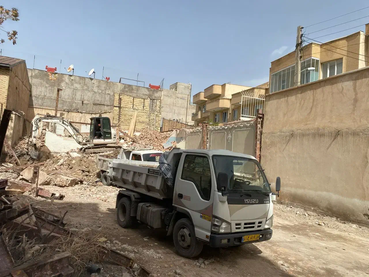 استخدام راننده پایه ۲|استخدام حمل و نقل|تبریز, |دیوار