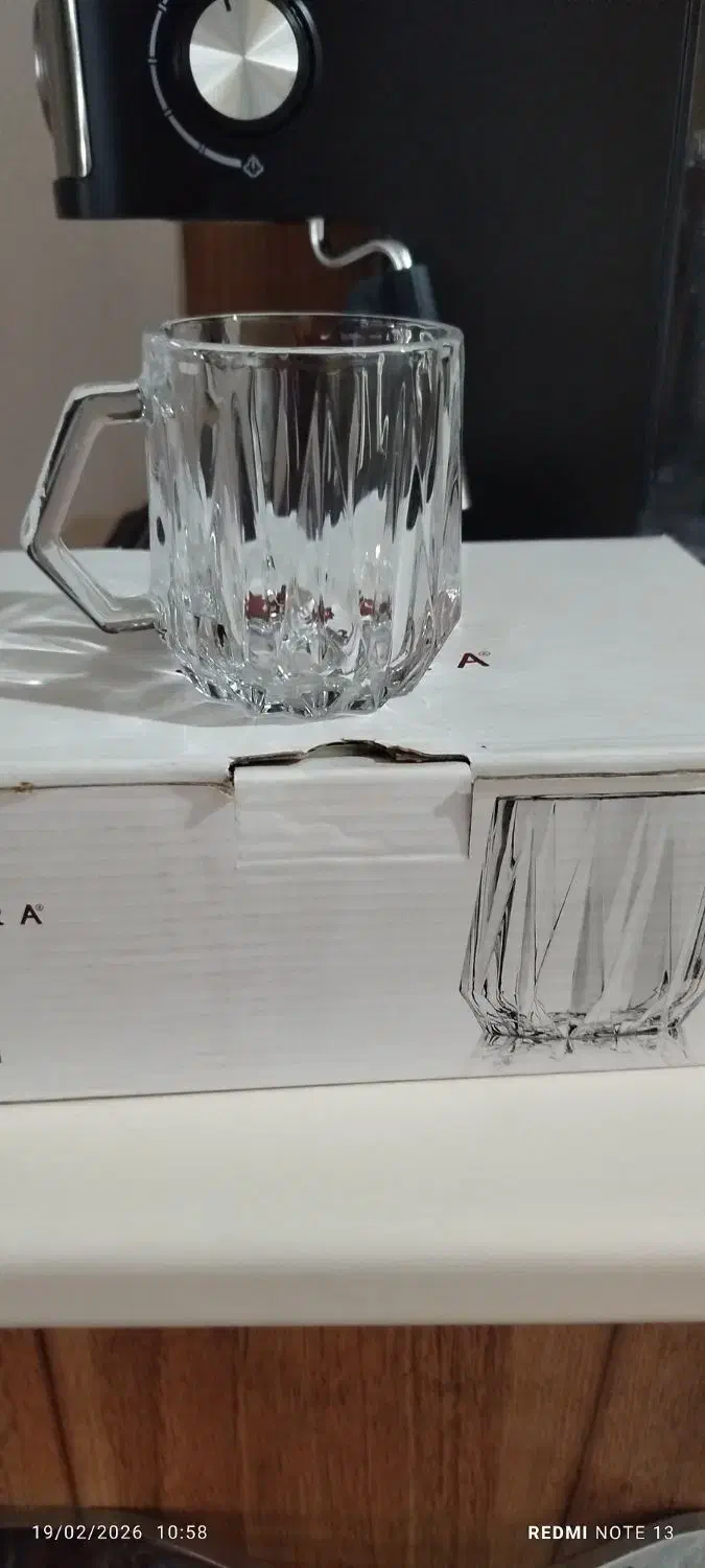 استکان|ظروف سرو و پذیرایی|باغستان, |دیوار