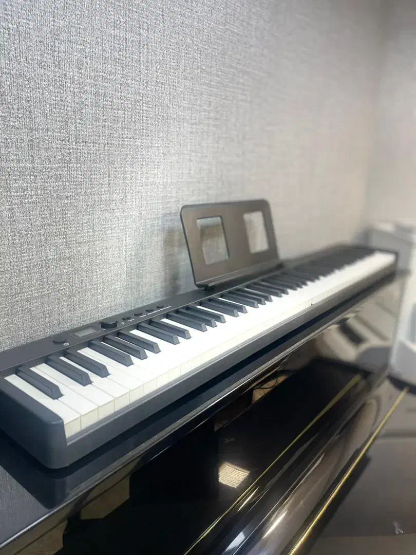 پیانو سه سال ضمانت سی میلیون پیش مابقی 6ماهه.|پیانو، کیبورد، آکاردئون|آبادان, |دیوار