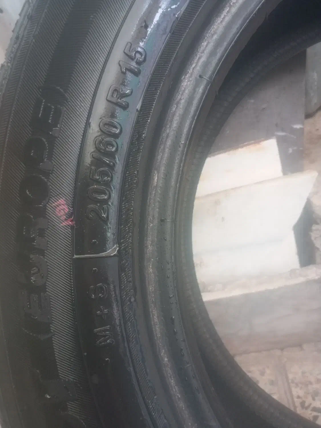 لاستیک‌۲۰۵|قطعات یدکی و لوازم جانبی|قره پشتلو, |دیوار