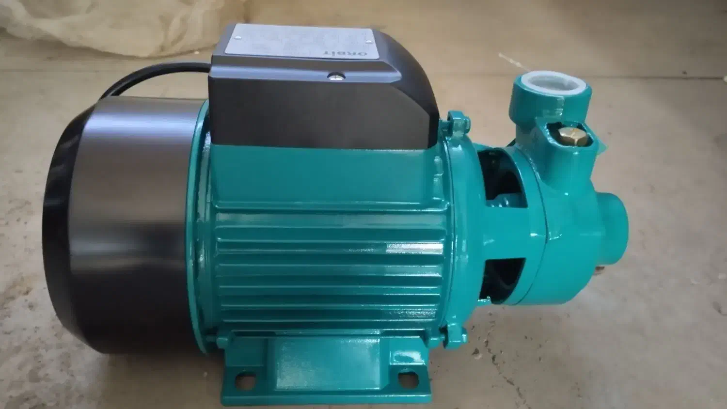 پمپ اب نیم اسب اسکولاری و یک اوربیت|مصالح و تجهیزات ساختمان|نیشابور, شهرک قدس|دیوار