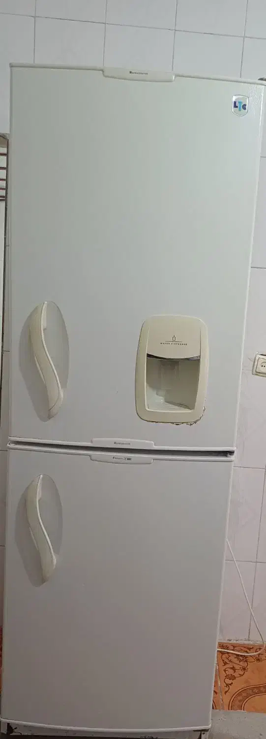 یخچال فریزر|یخچال و فریزر|بیرانوند, |دیوار