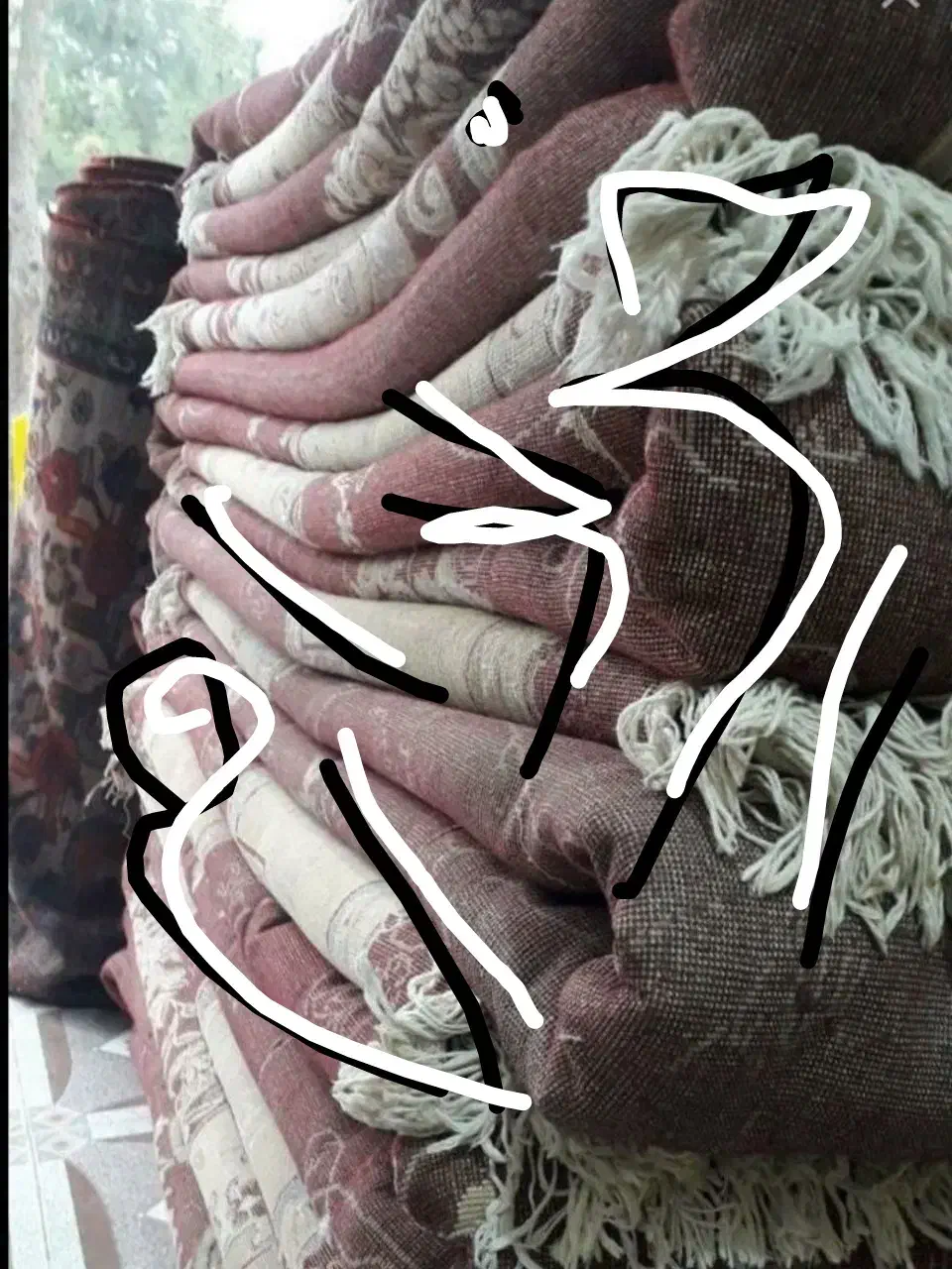 معامله و فروش فرشهای کارکرده دستبافت ماشینی|فرش|قم, شهرک فاطمیه|دیوار