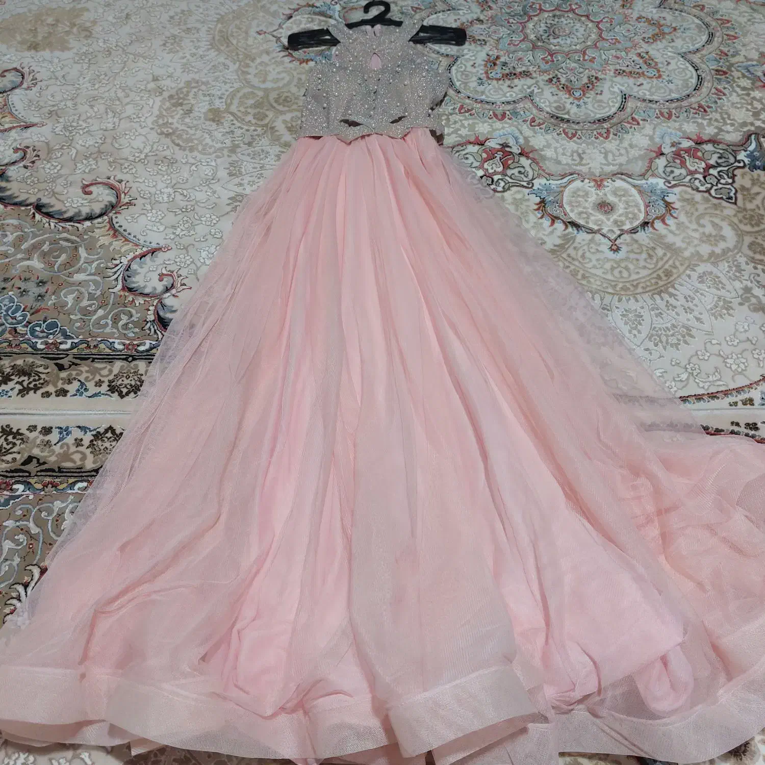 لباس مجلسی بلند وکوتاه و یه جفت کفش مجلسی|لباس|قزوین, |دیوار