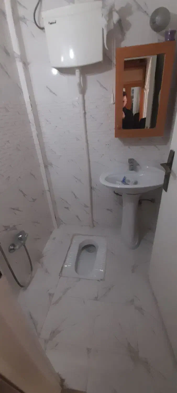 ۸۲ متر  ۲ خواب  سعادت اباد