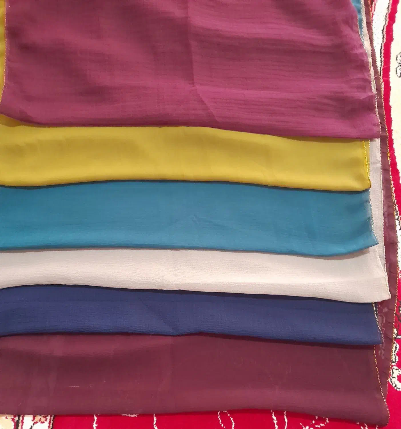 روسری|لباس|مریوان, |دیوار