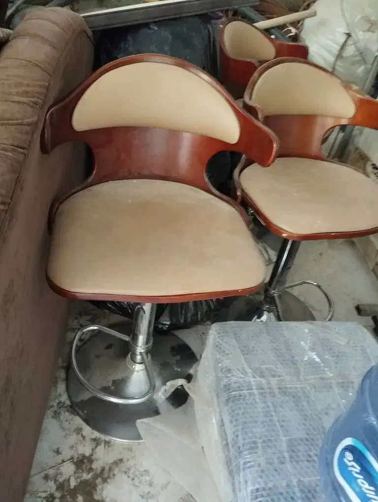 فروش فرش و صندلی کافه ای|مبلمان خانگی و میز عسلی|تهران, نیاوران|دیوار