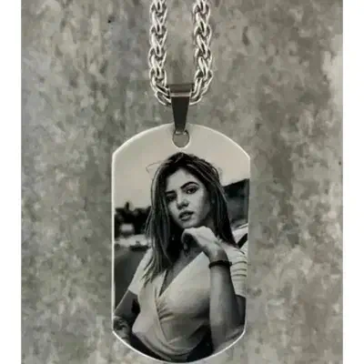 حکاکی عکس روی گردنبند|بدلیجات|تایباد, |دیوار