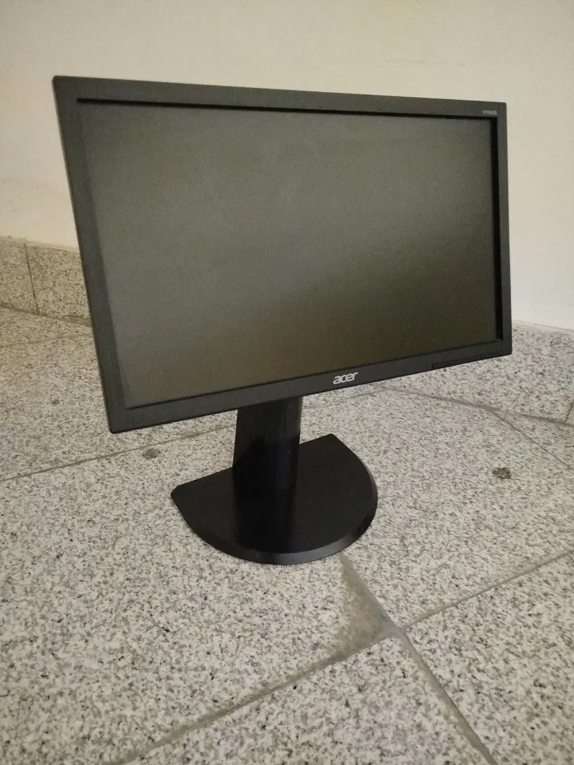 مانیتور  19 اینج|قطعات و لوازم جانبی رایانه|بجنورد, |دیوار