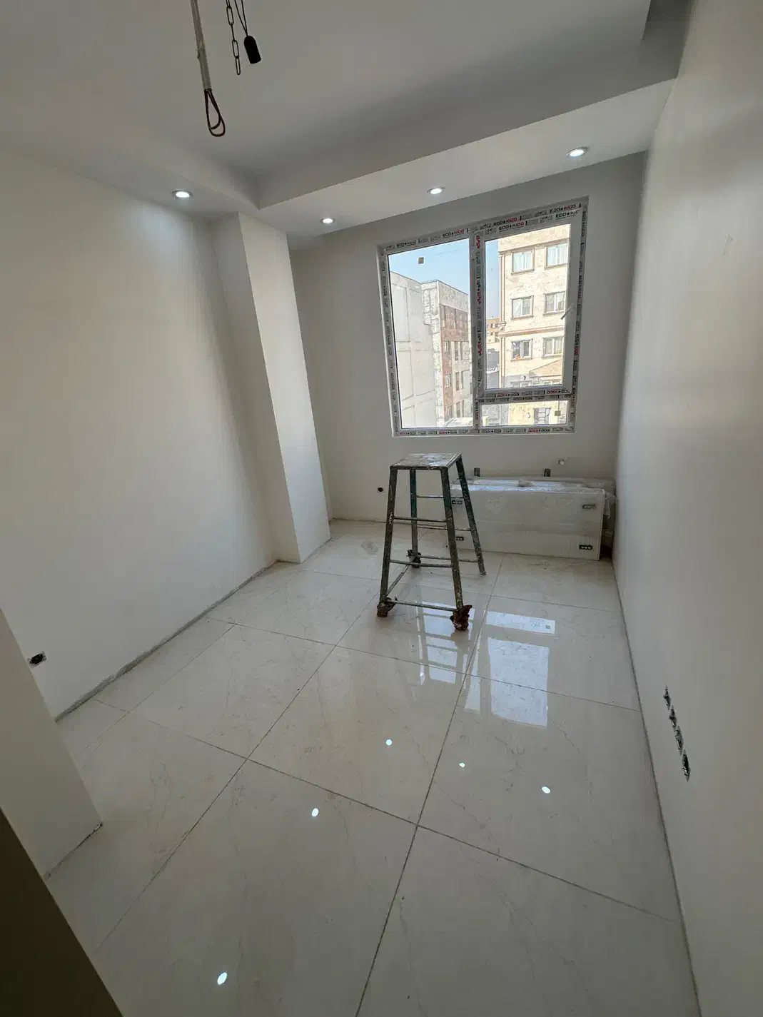 ۱۰۵ متر نوساز کلید نخورده