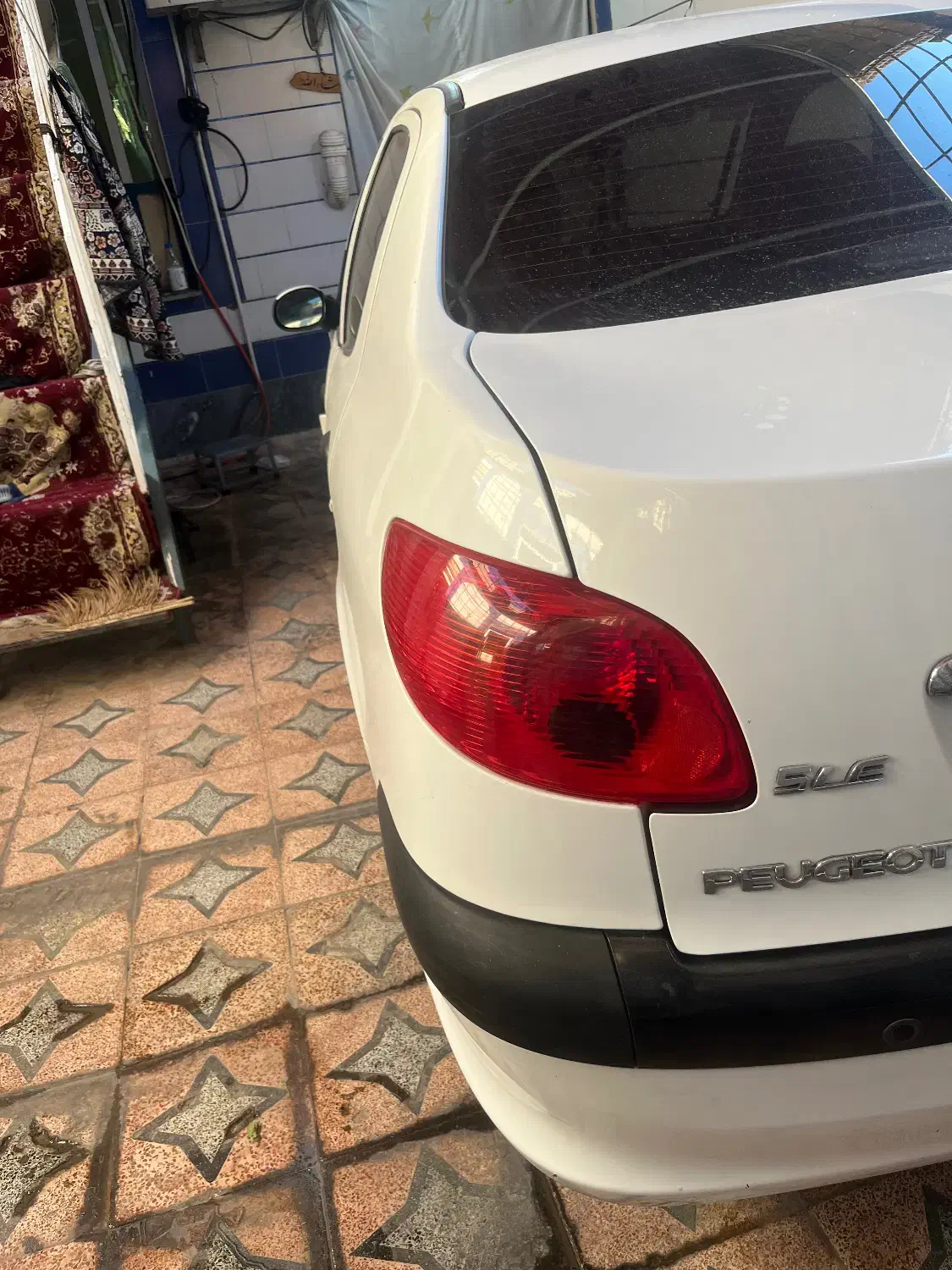 ماشین 206 صندوقدار|خودرو سواری و وانت|بندر امام خمینی, |دیوار