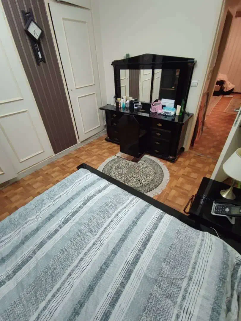 سرویس میزتوالت و کتابخانه پولیش مشکی|تخت و سرویس خواب|تهران, سازمان آب|دیوار