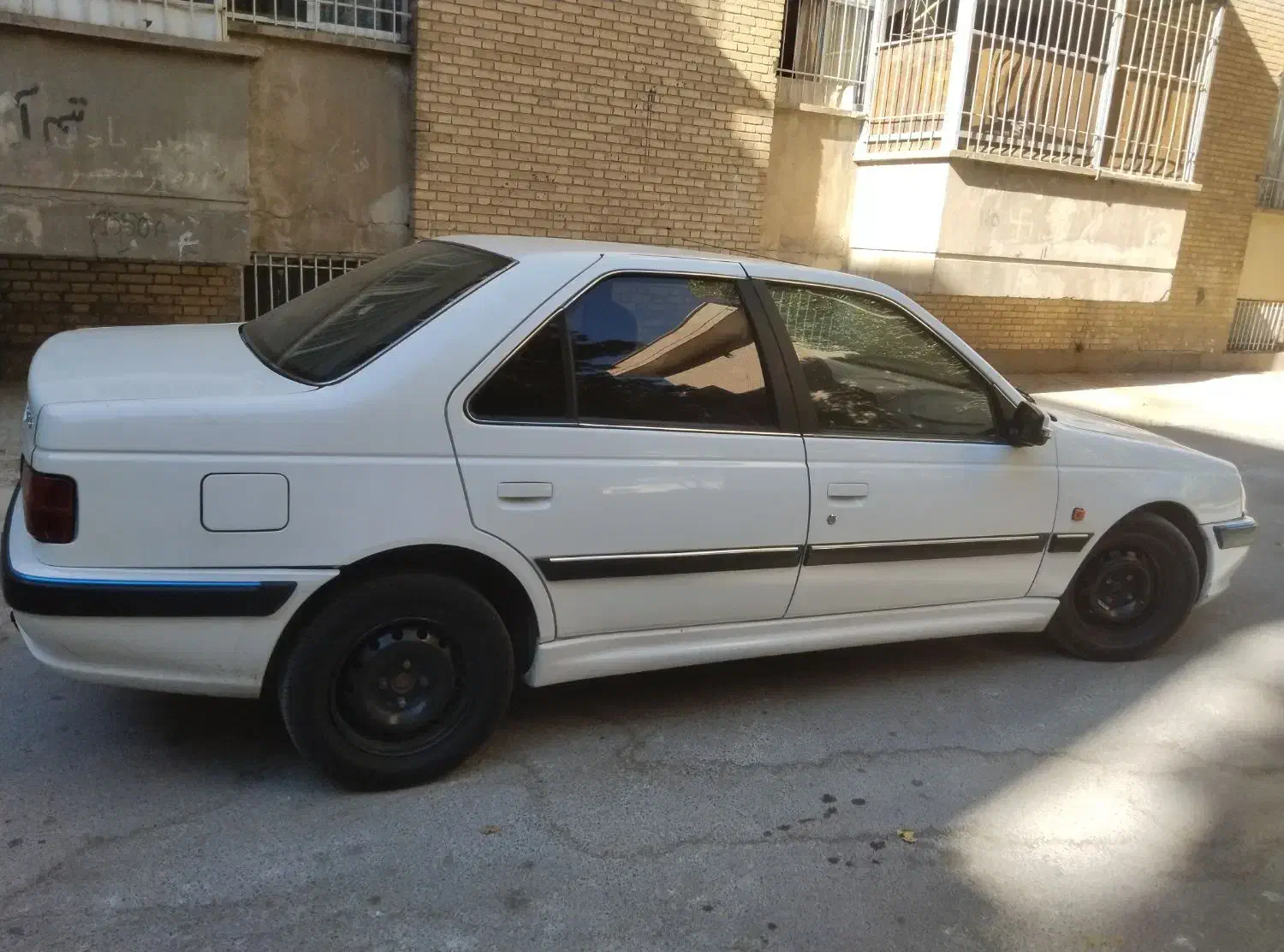 پژو پارس مدل ۹۸ تمام رنگ|خودرو سواری و وانت|همدان, |دیوار