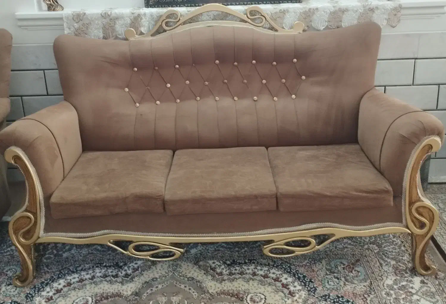 مبل هفت نفره|مبلمان خانگی و میز عسلی|گلپایگان, |دیوار