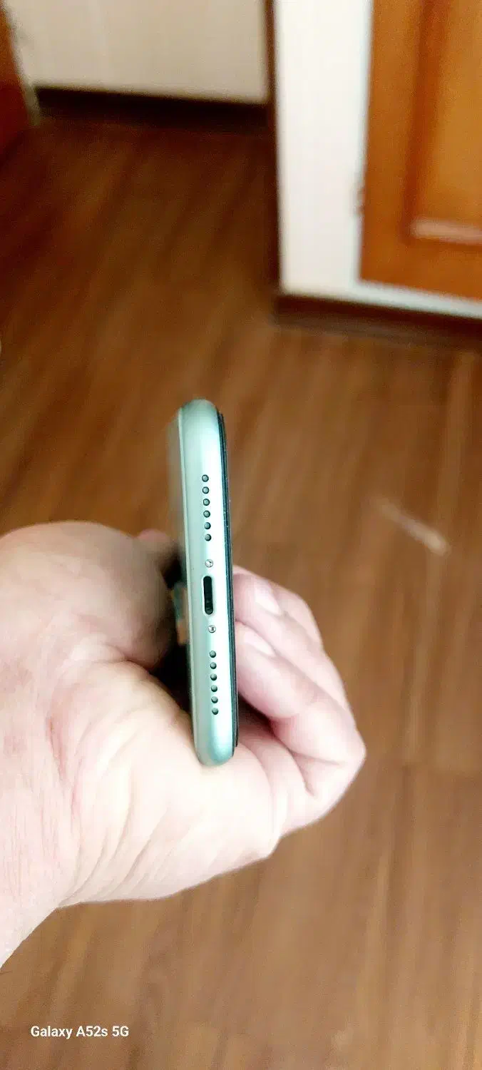 ایفون ۱۱ نرمال|موبایل|یزد, |دیوار