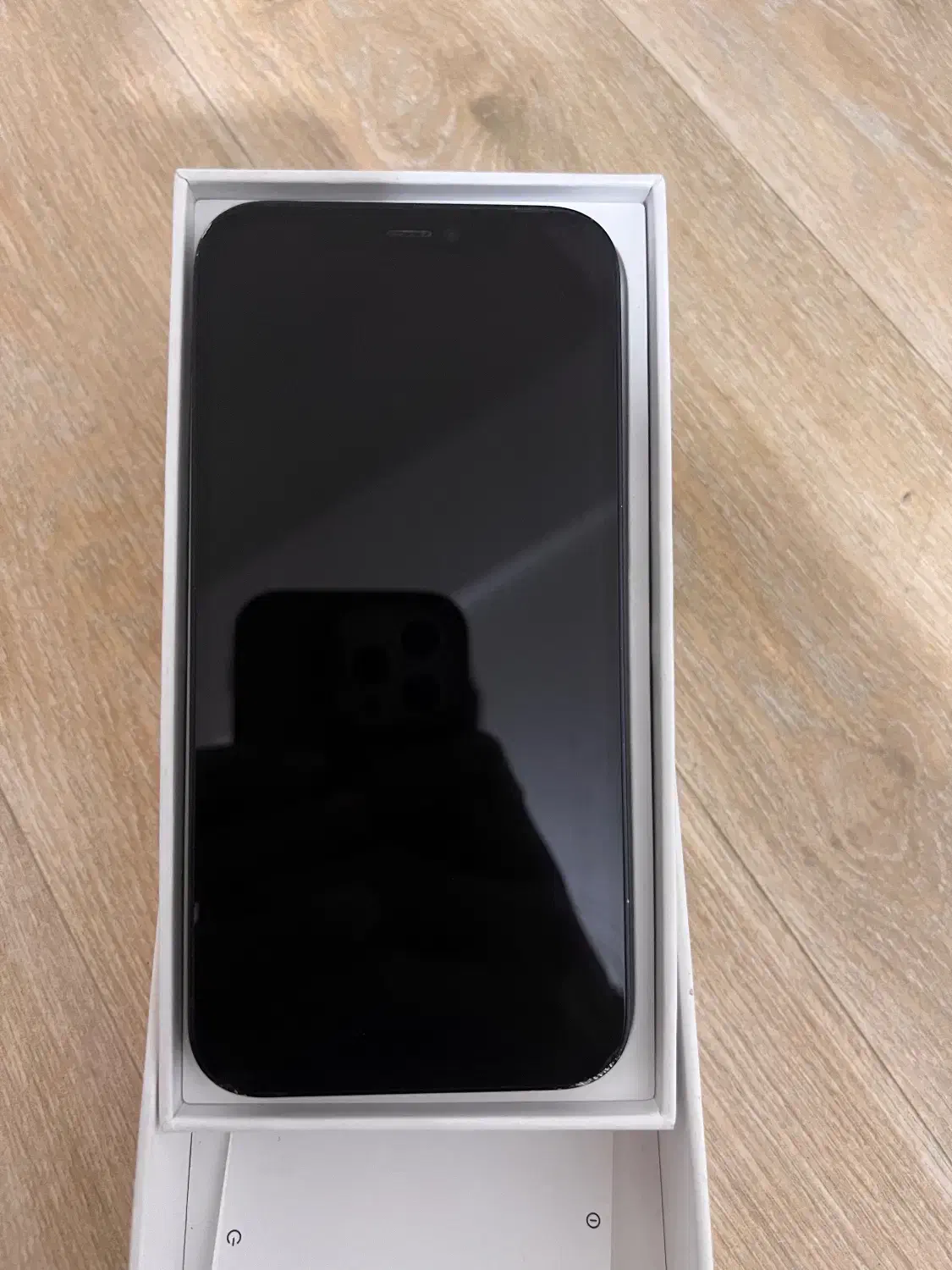 ایفون ۱۲نرمال|موبایل|سلماس, |دیوار