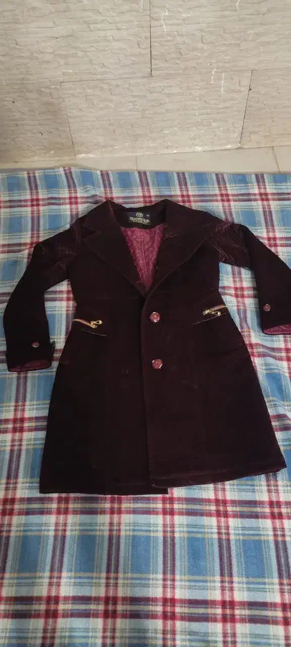 لباس نو|لباس|کاشان, یحیی آباد|دیوار