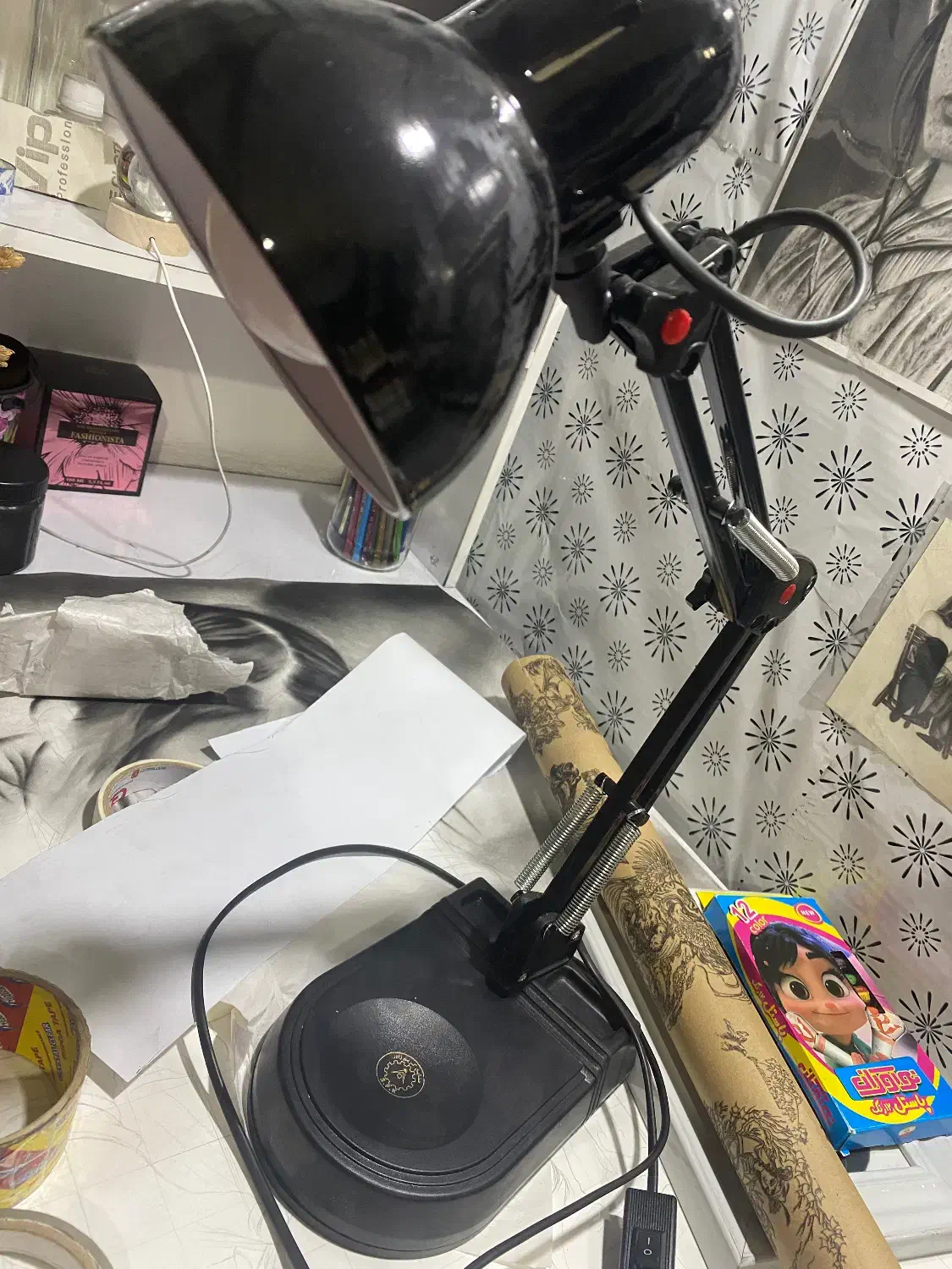 چراغ مطالعه کاملا سالم|لامپ و چراغ|زرند, |دیوار