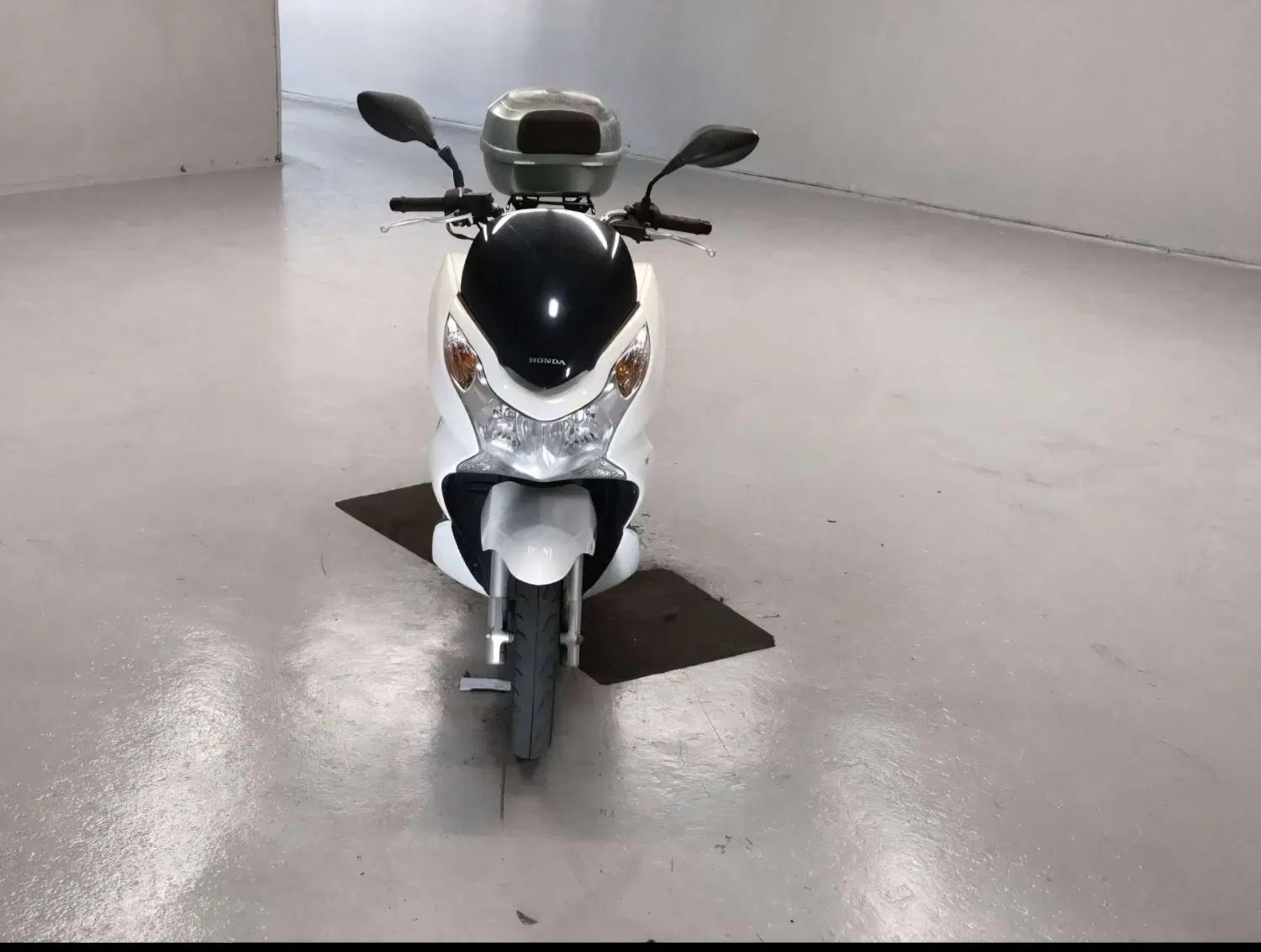 pcx 150cc 2013|موتورسیکلت|بندر دیر, |دیوار