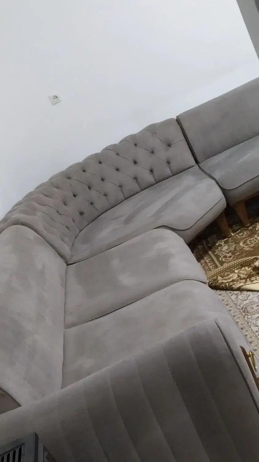 مبل ال راحتی شیک|مبلمان خانگی و میز عسلی|رشت, لاکانی|دیوار