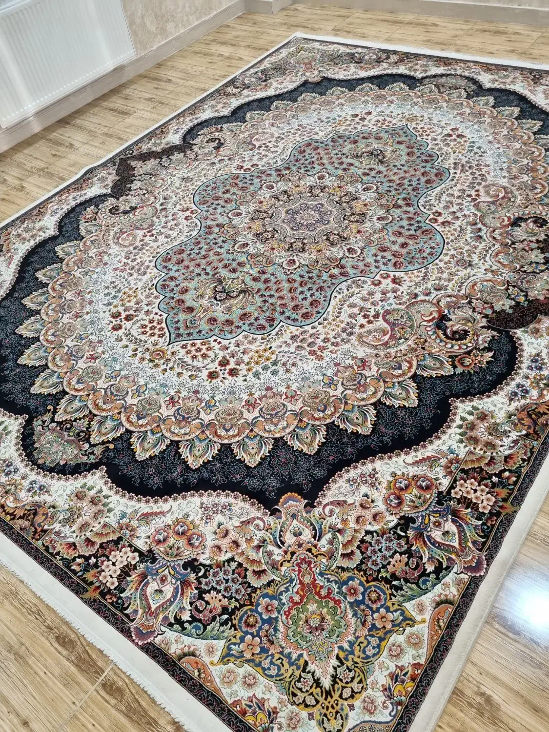 فروش فرش ۱۲ متری|فرش|صفادشت, |دیوار