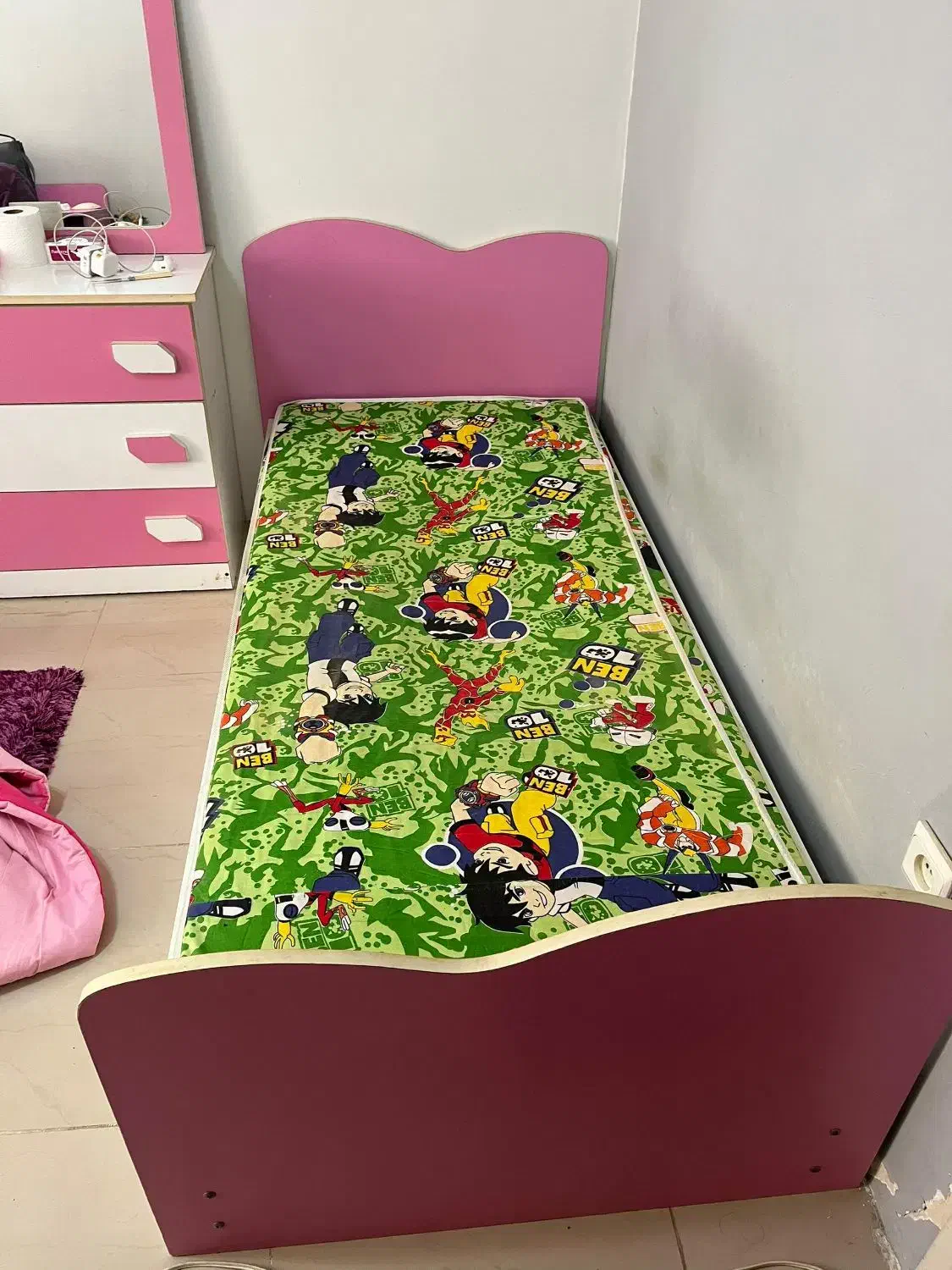 سرویس خواب|تخت و سرویس خواب|آستارا, |دیوار