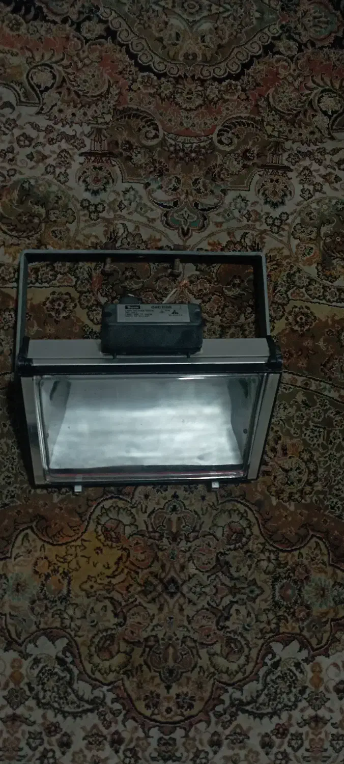 یک عدد پروژکتر‌بزارگ‌بفروش‌میرسد|تلویزیون و پروژکتور|کرمانشاه, |دیوار