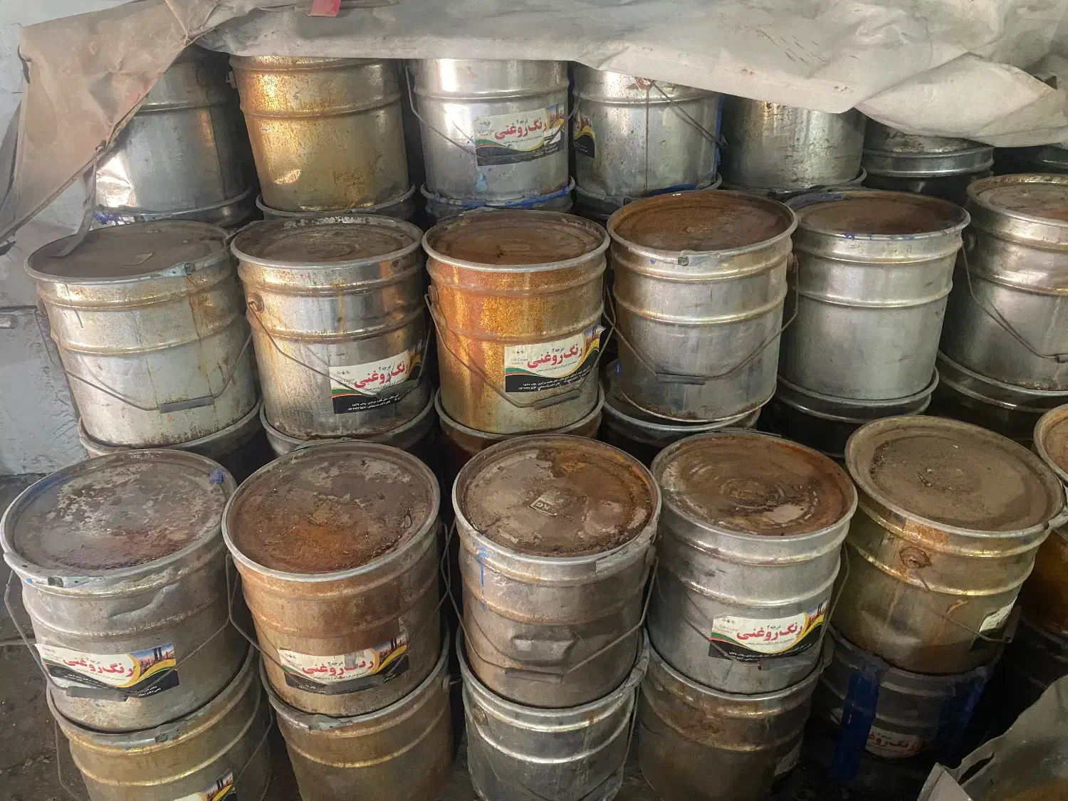 فروش رنگ ابی زیر قیمت بازار|عمدهفروشی|اسلامشهر, مظفریه|دیوار