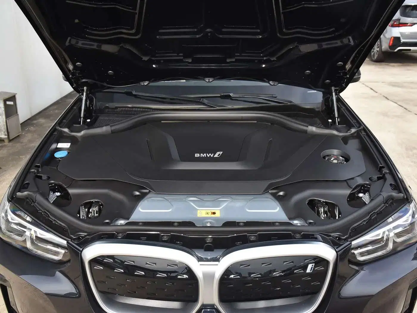 BMW iX3  Leading  (2024)|خودرو سواری و وانت|تهران, الهیه|دیوار