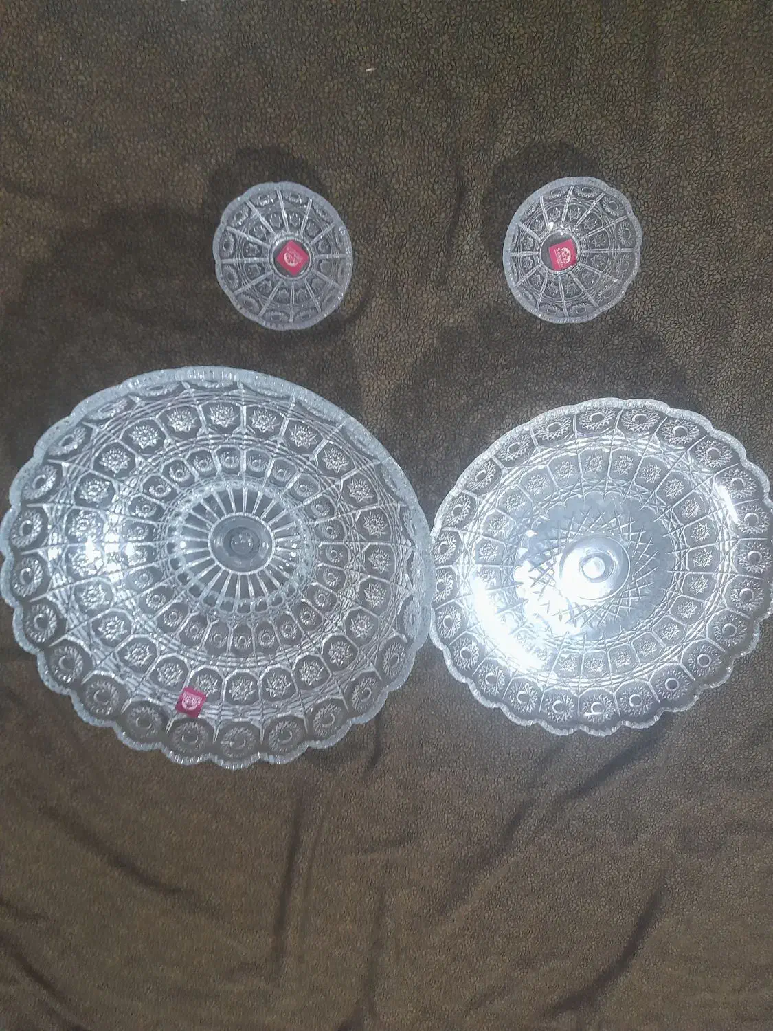 سرویس پذیرایی عید14تکه|ظروف سرو و پذیرایی|نیشابور, بکاول|دیوار