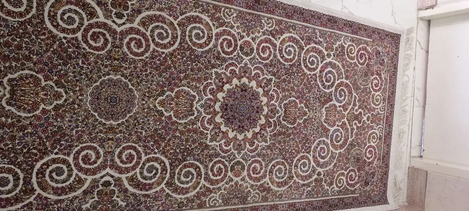 کناره چهار متری ۱۲۰۰شانه|فرش|ملارد, |دیوار