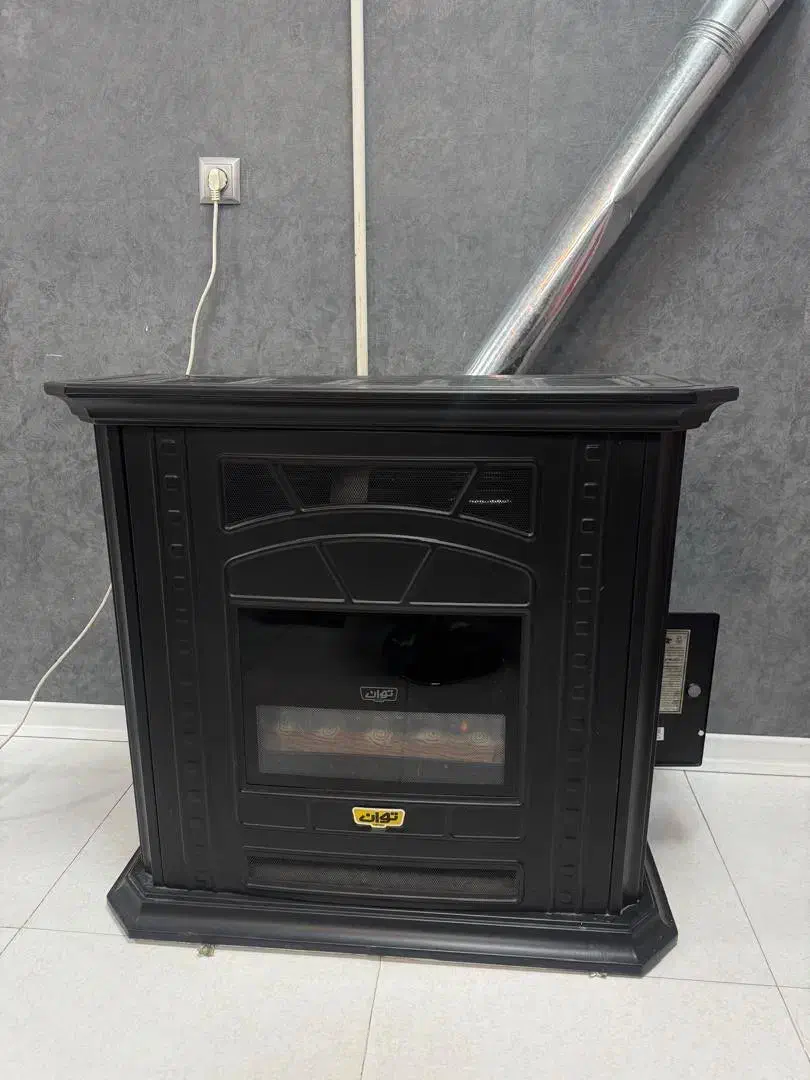 لوازم سالن زیبایی|آرایشگاه و سالن‌های زیبایی|یزد, |دیوار