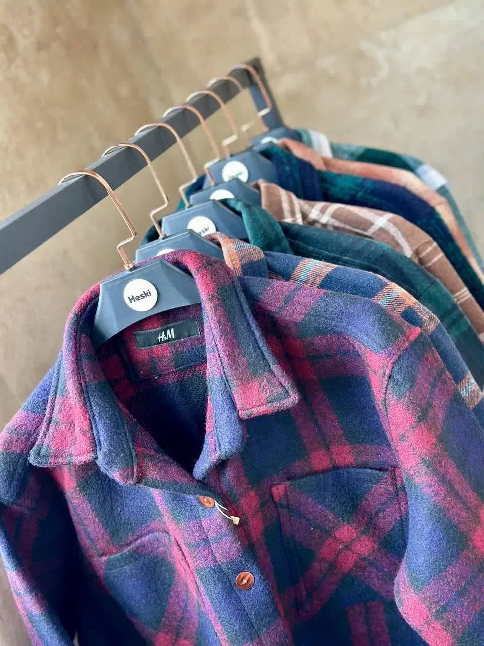 تخفیف ویژه|لباس|فردوس (خراسان), |دیوار