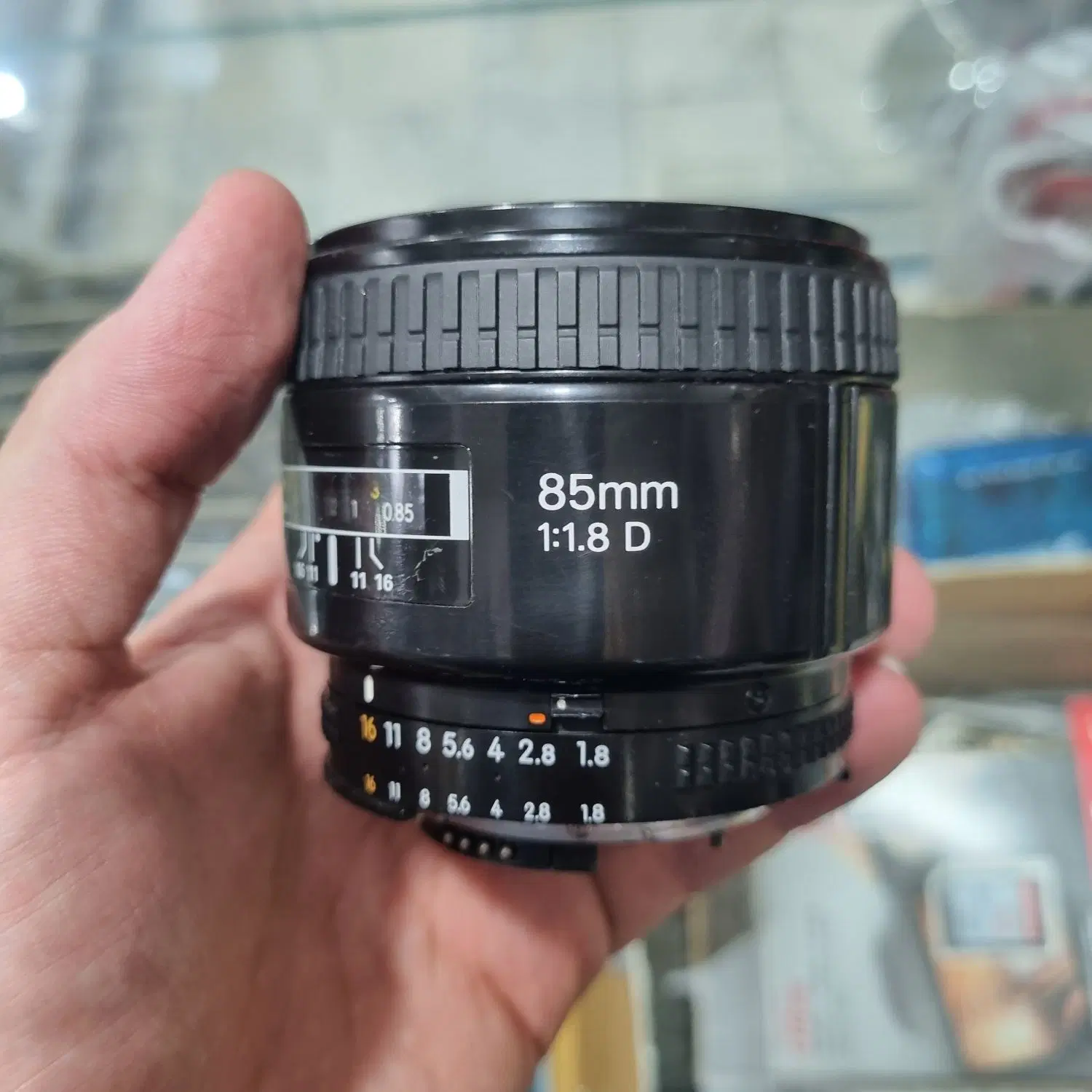 Nikon 85|دوربین عکاسی و فیلم‌برداری|تهران, چوب تراش|دیوار