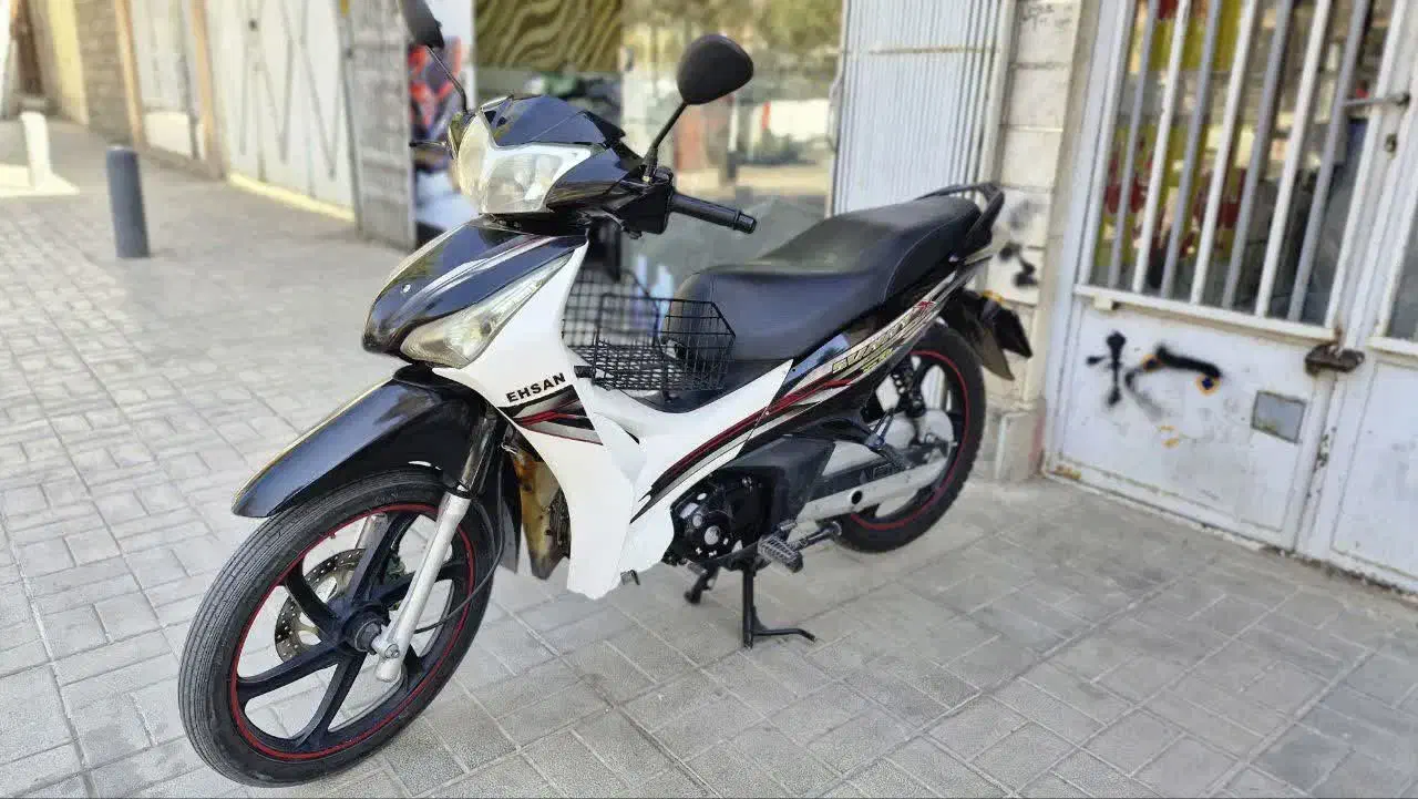 موتورسیکلت پرواز بی کلاج|موتورسیکلت|اصفهان, شهرک ولیعصر|دیوار