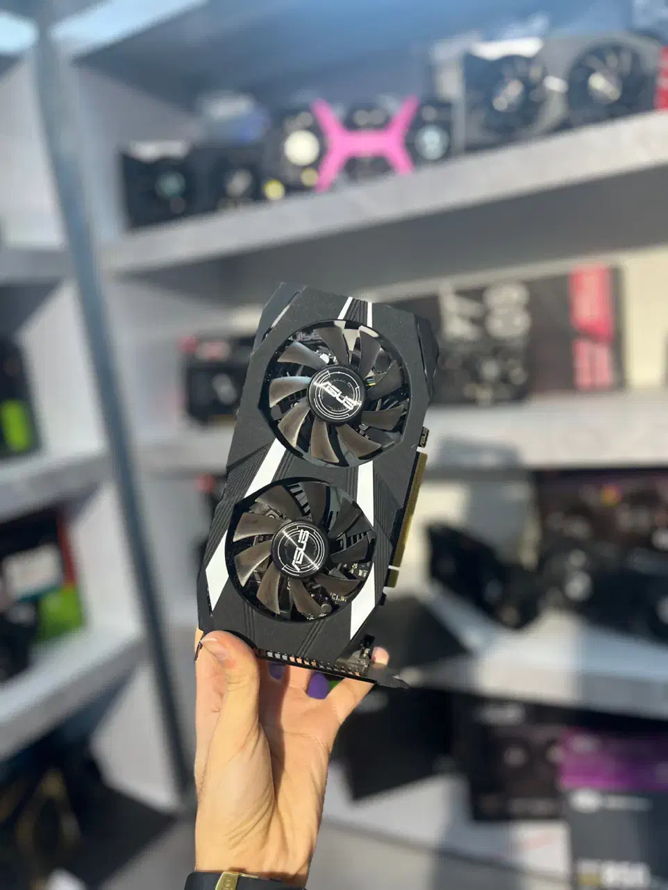 کارت گرافیک ASUS GTX 1650 4G بدون نیاز به برق مجزا|قطعات و لوازم جانبی رایانه|مشهد, ارشاد|دیوار