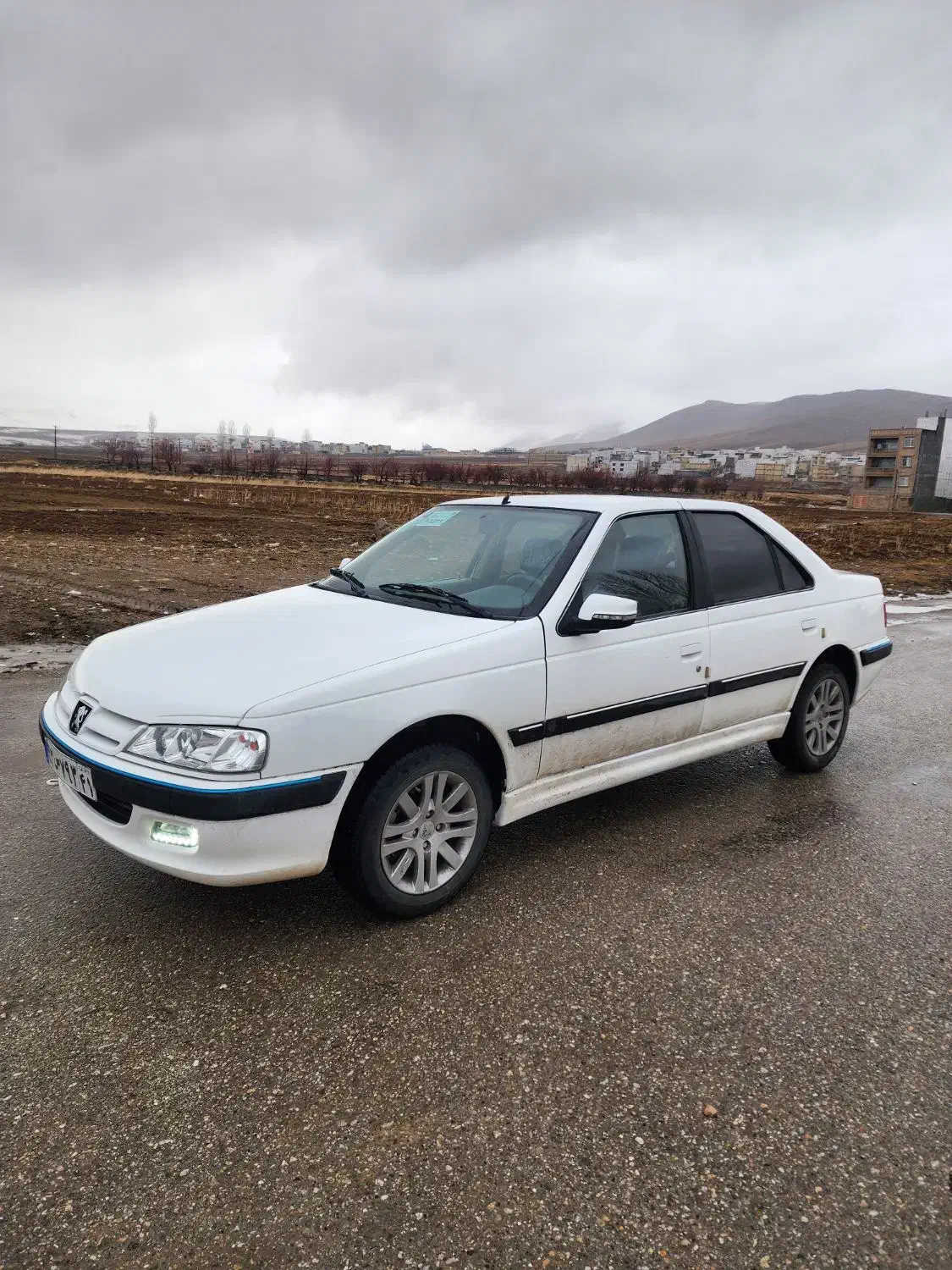 پژوپارس سفارشی ۴۰۲|خودرو سواری و وانت|کرمانشاه, |دیوار