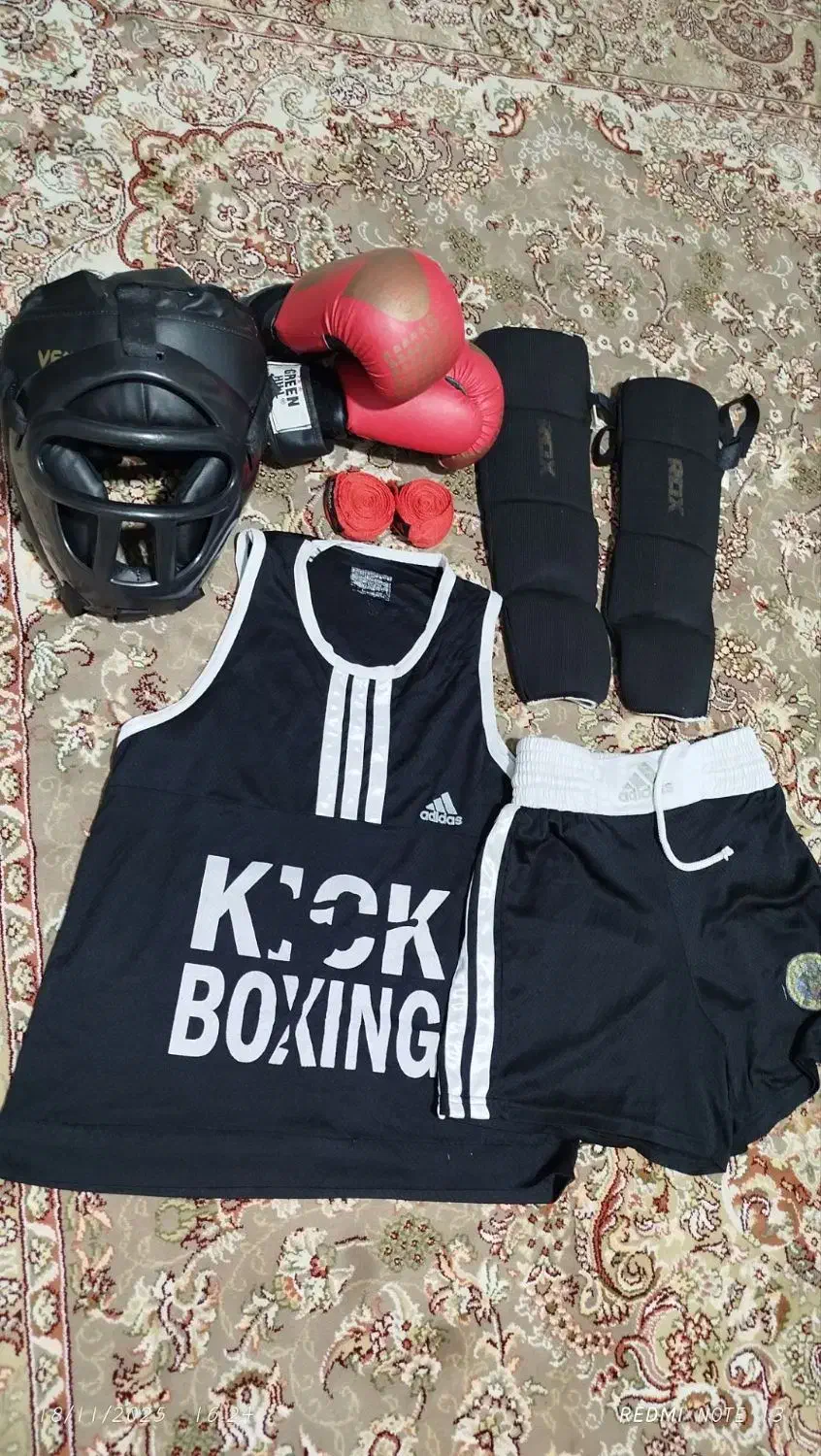 ست ورزشی کیک بوکسینگ|تجهیزات ورزشی|پاکدشت, شهرک امام رضا|دیوار