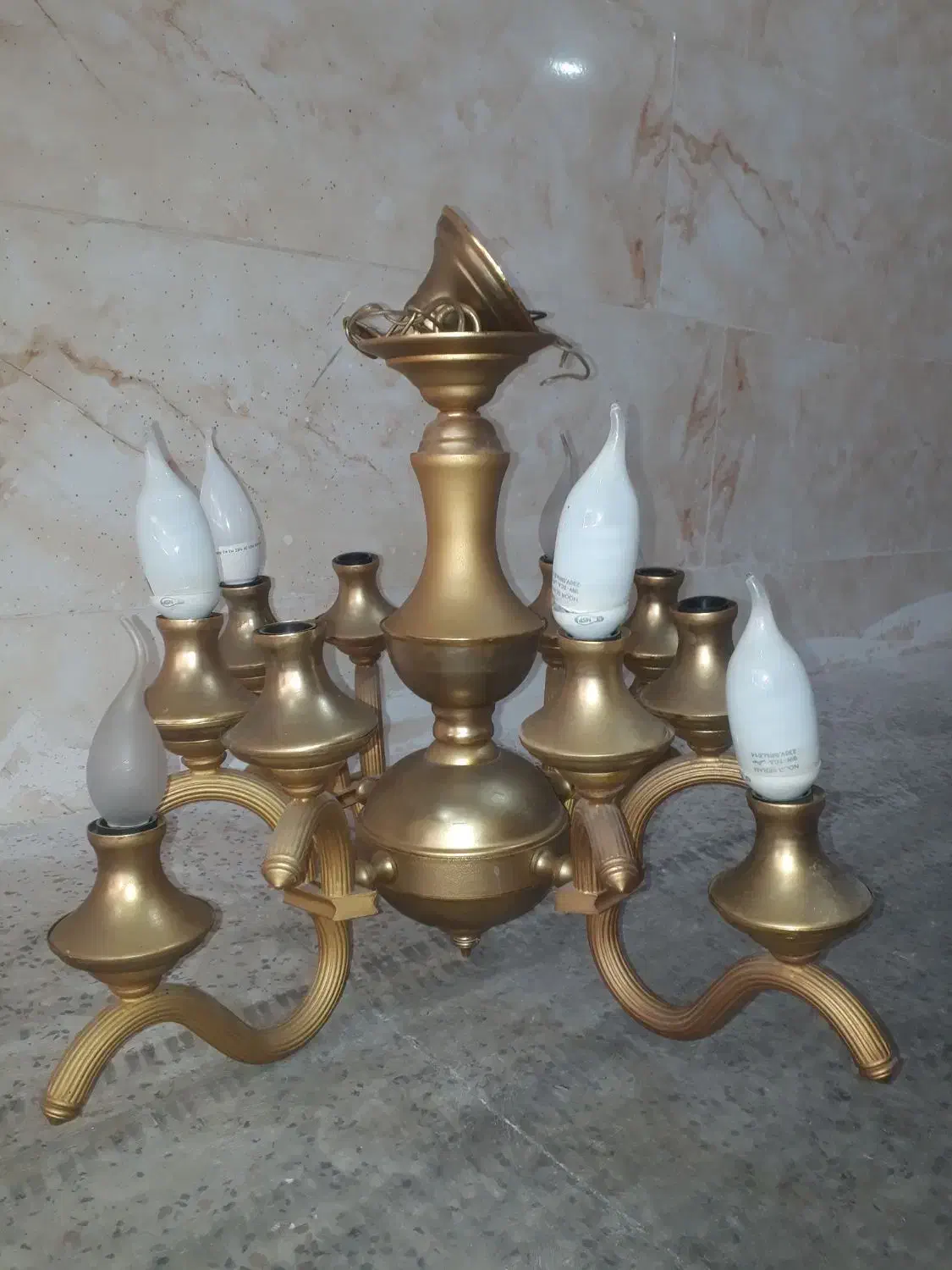 لوستر 4 شاخه|لوستر و چراغ آویز|شیراز, شهرک پرواز|دیوار