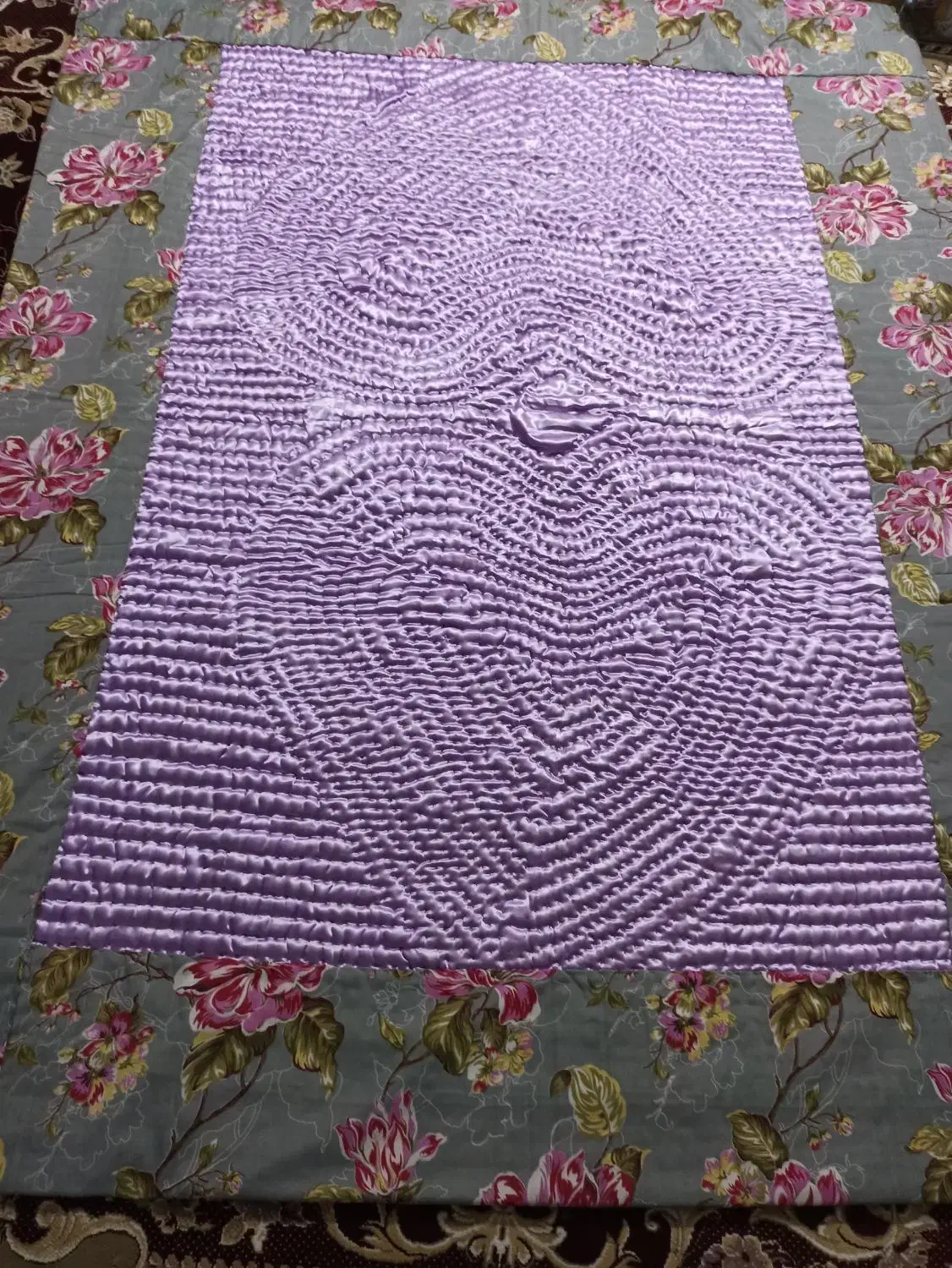 لحاف|رختخواب، بالش، پتو|خرمدره, |دیوار