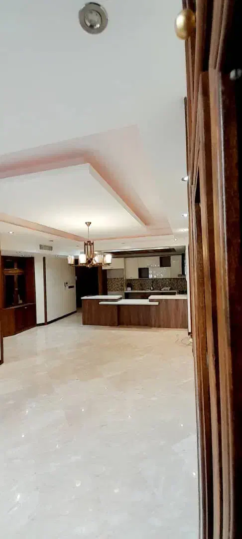 گلچینی از بهترینها چسب پارک فول تخلیه شیک۸۵متر