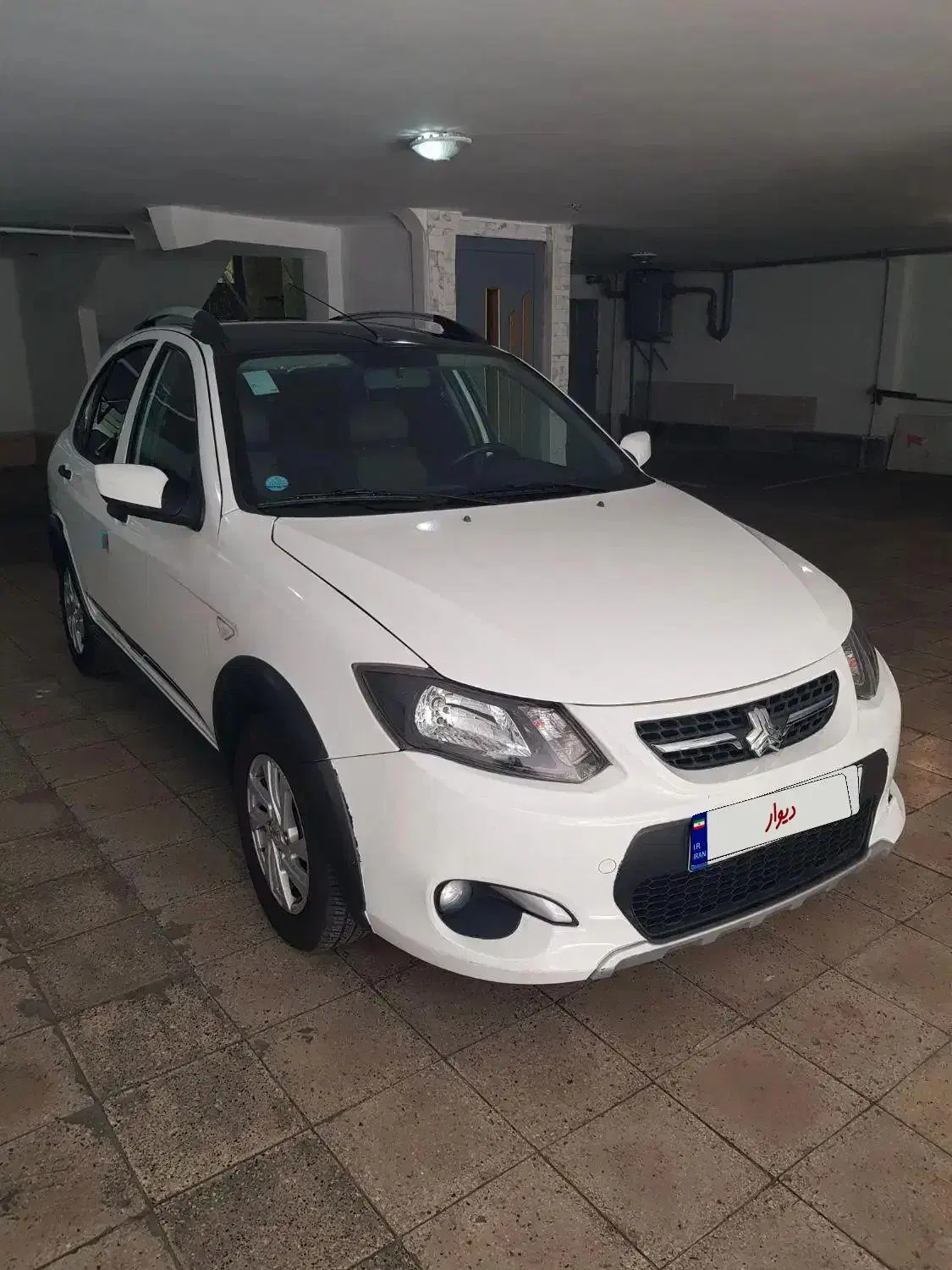 کوییک ۴۰۱ سفید مشکی|خودرو سواری و وانت|تهران, ابوذر|دیوار