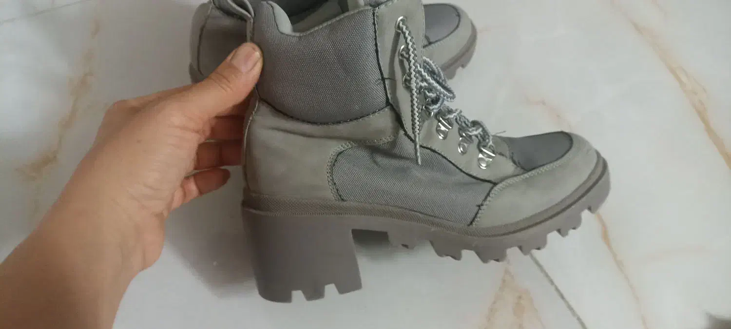 بوت|کیف، کفش، کمربند|خمین, |دیوار