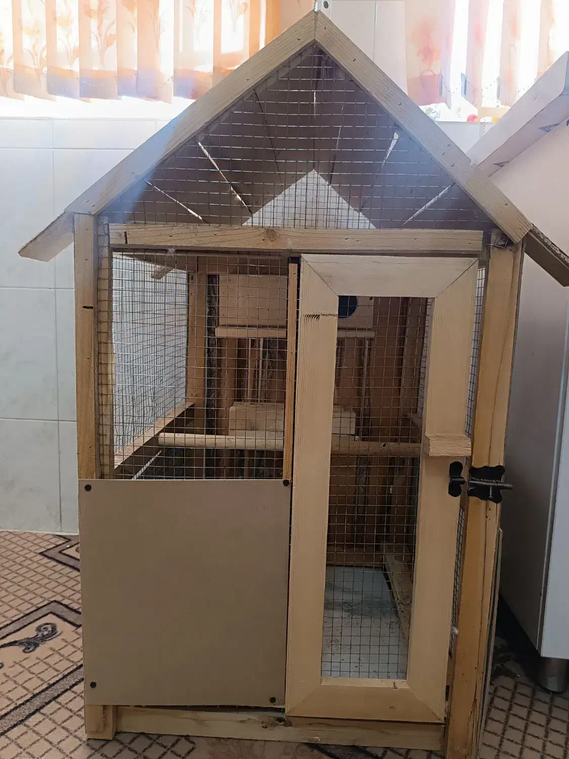 قفس چوبی|لوازم جانبی حیوانات|شیراز, شهرک والفجر|دیوار