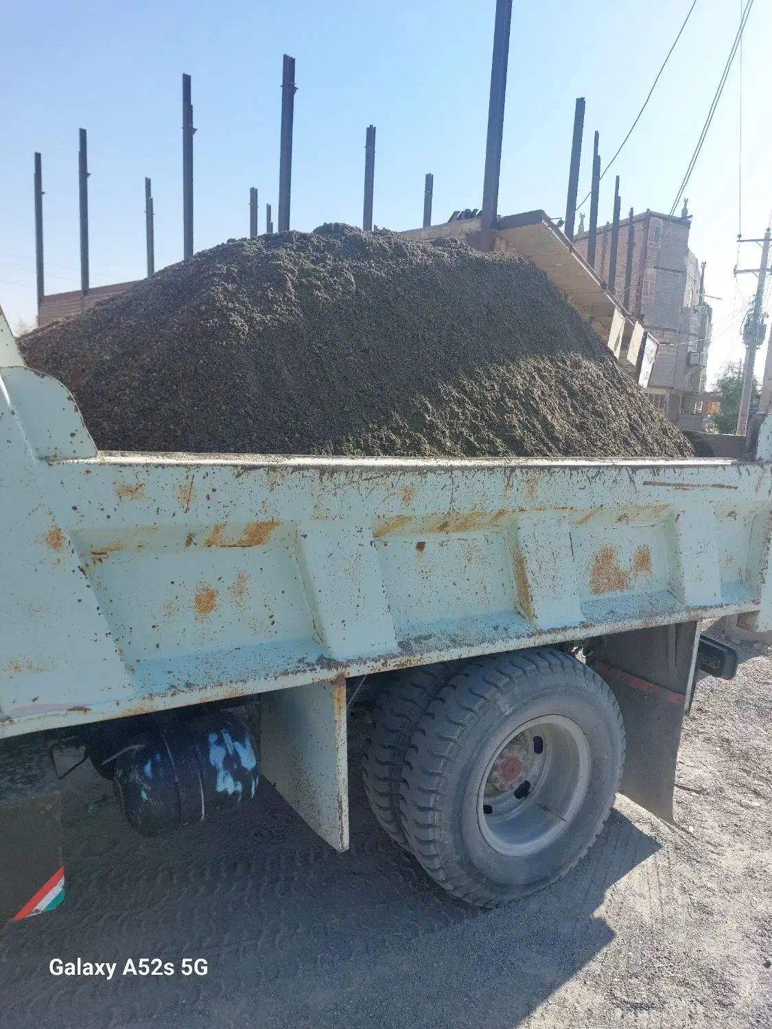 حمل آجرو شن یک بار شو و دو بارشو با خاور وکمپرسی|خدمات حمل و نقل|زابل, |دیوار